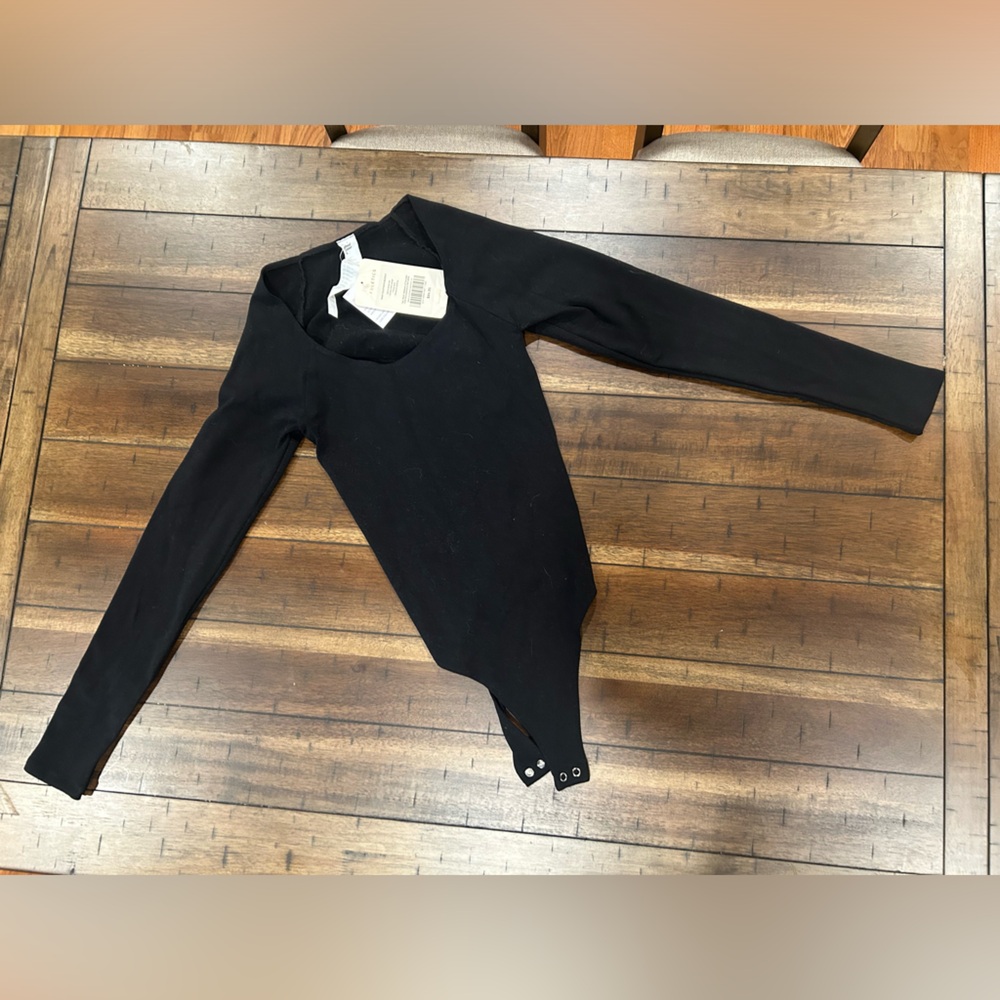 NWT Black Fabletics Mindy Sculptknit Bodysuit size S